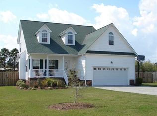 213 Raven Ridge Ct, Swansboro, NC 28584