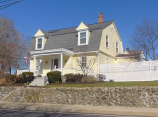 32 Parker St, Maynard, MA 01754