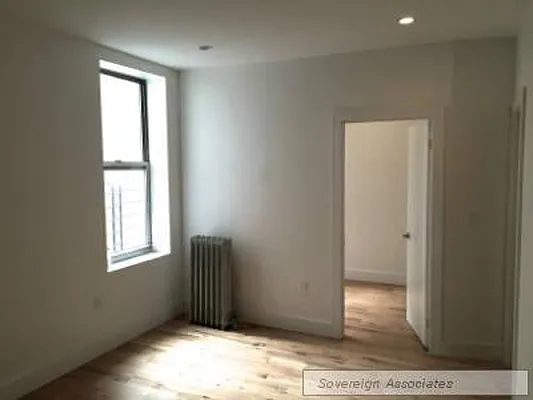 Rented by Sovereign Associates | media 29