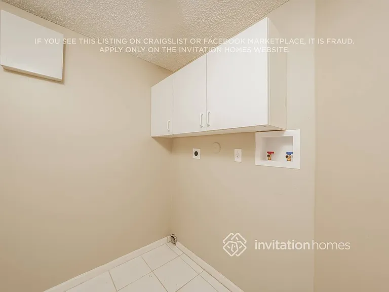 7699 Thornlee Dr — Photo 8