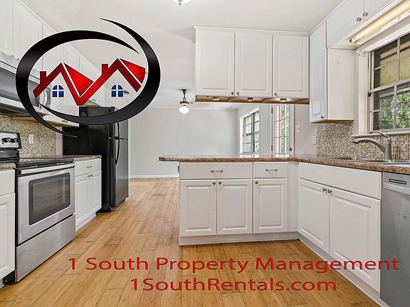 5th image of 5360 Larchmont Dr