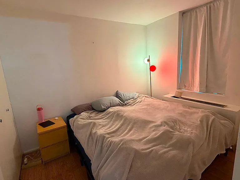 50 Lexington Ave #4A — Photo 2