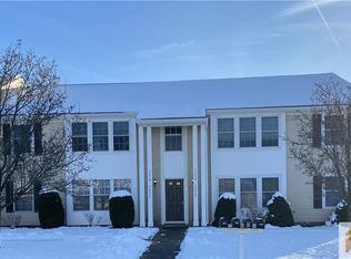 525 N Belford Rd #O, Monroe Township, NJ 08831