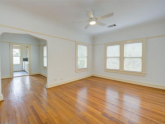 5th image of 1516 Bonnie Brae St APT 3