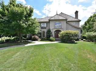 3817 Grand View Ct, Saint Charles, IL 60175