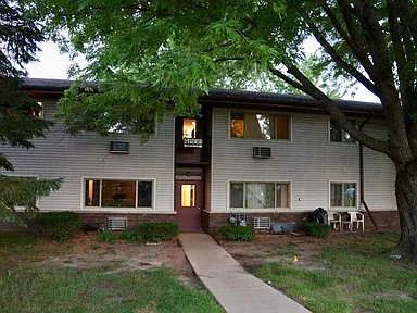 Dale Street 06 Apartment Rentals - Mc Farland, WI | Zillow