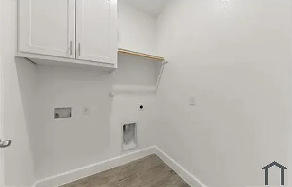 4 bed, 1700 sqft, $2,800 — Photo 1