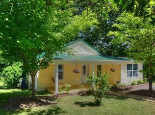 2320 Cranshaw Dr, Kingsport, TN 37660