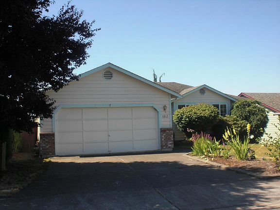 2nd image of 6812 77th Ave NE