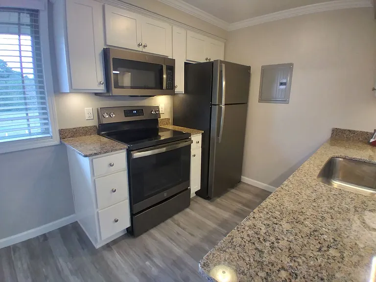Belmont Ridge Apartment Homes — Photo 6