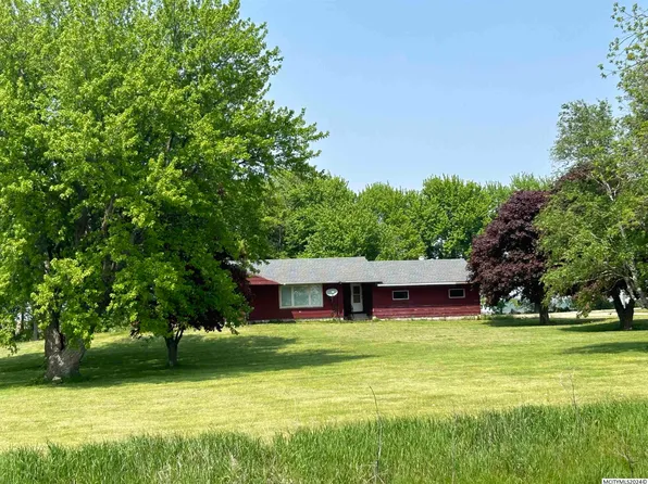 9068 490th St, Thompson, IA 50478