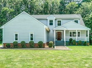 11207 Bondurant Dr, North Chesterfield, VA 23236
