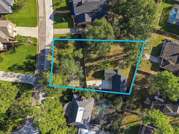 7635 Post Bridge Rd, Spring, TX 77389