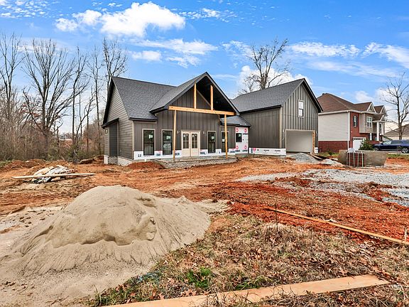 3rd image of 254 Bellshire Dr Lot 121