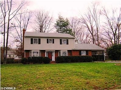 1st image of 807 Lakewater Dr