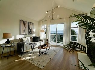 5335 Hastings St #1, Burnaby, BC