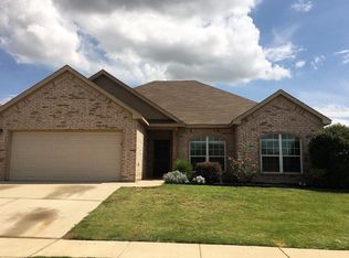 271 Edison Ln, Crowley, TX 76036