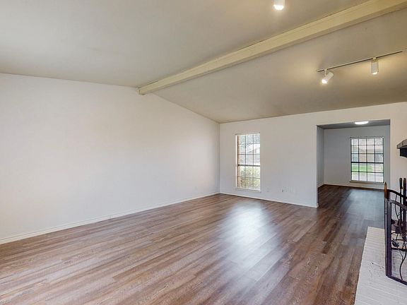 4th image of 9017 Westfield Dr