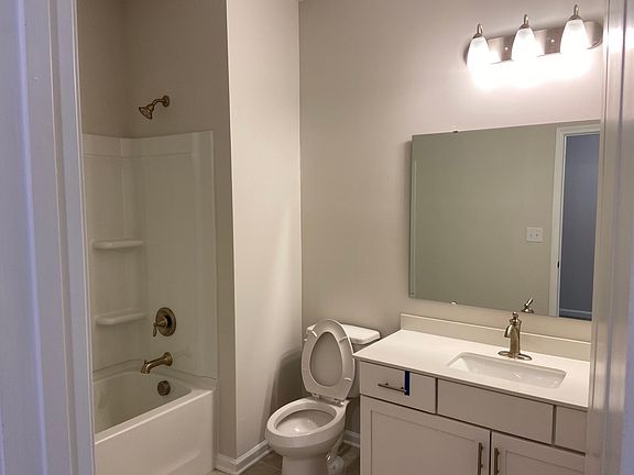 5th image of 8008 Whitegrove Rd