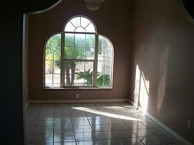 3rd image of 1810 W 31 1/2 St