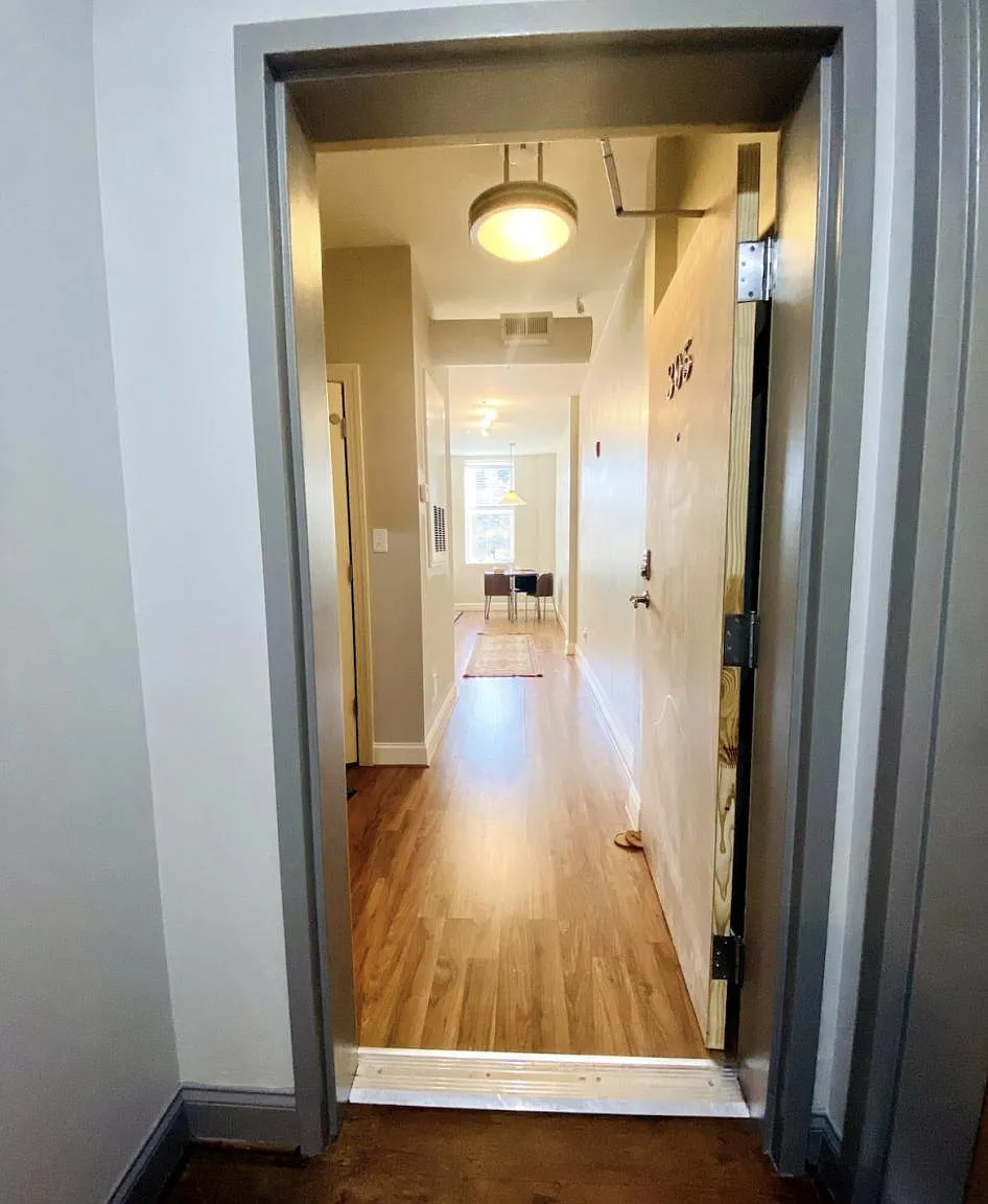 220 W Market St — Photo 1