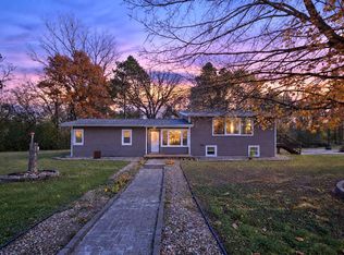 3425 Pinewood Rd SE, Rochester, MN 55904