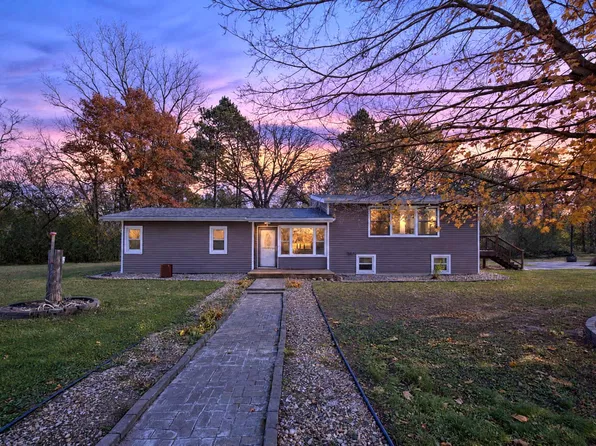 3425 Pinewood Rd SE, Rochester, MN 55904