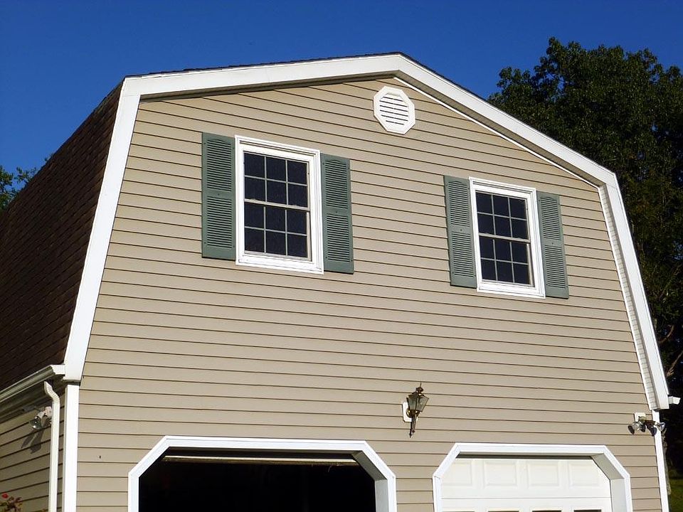 Apartment above garage
