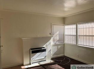 2012 W 54th St, Los Angeles, CA 90062