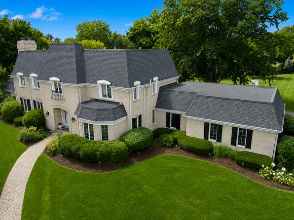 2 Gregory Ln, South Barrington, IL 60010