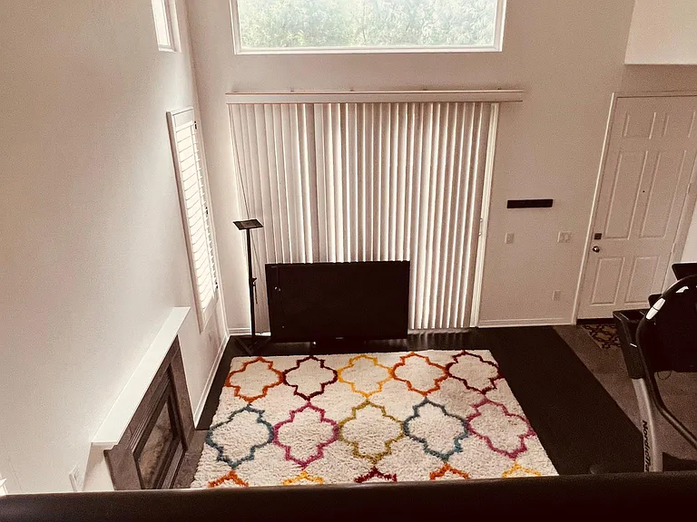 Receiving/Living Room