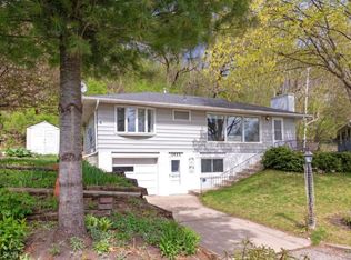 1421 12th St NE, Rochester, MN 55906