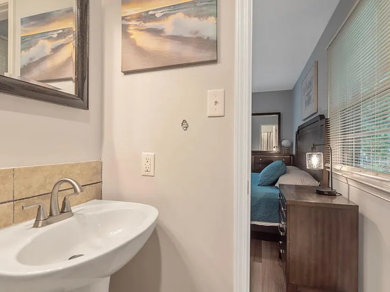 2316 Sierra Dr — Photo 12