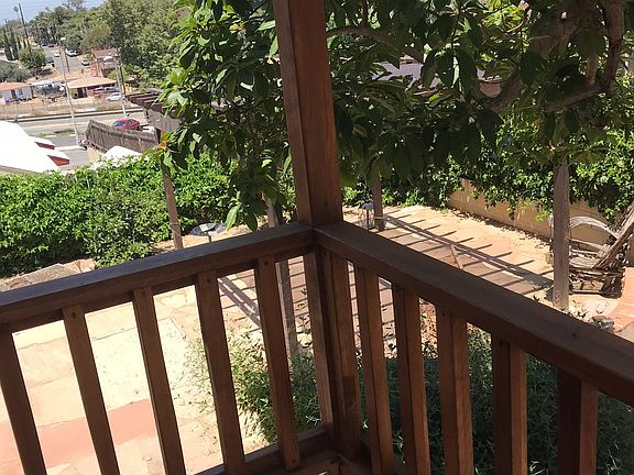 3rd image of 744 Pidgeon St