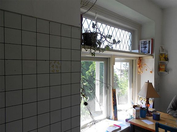 5th image of 727 N Garden St APT 21
