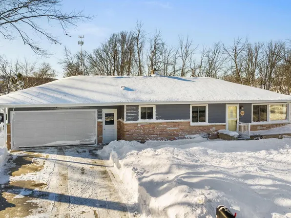 706 Bishop AVENUE, Plymouth, WI 53073