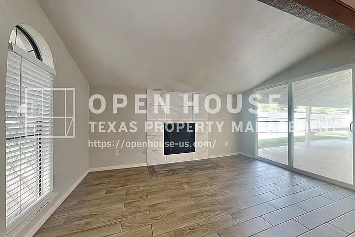 3815 Marywood Dr — Photo 5
