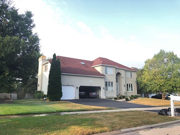 2nd image of 828 Pueblo Ct
