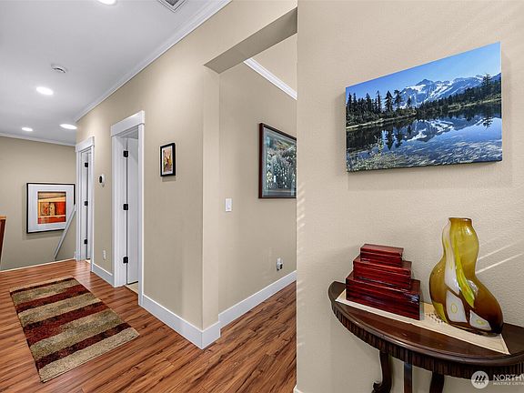 5th image of 2515 River Vista Court #A