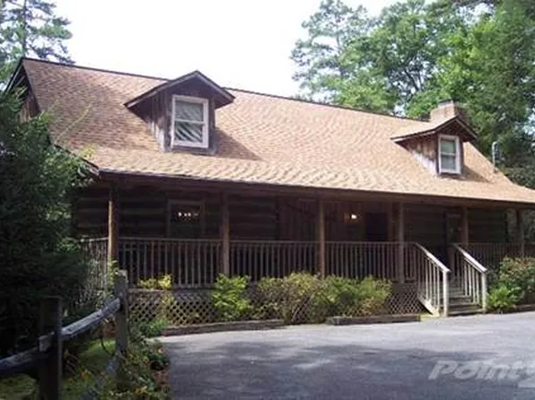 622 Jess Field Rd, Gatlinburg, TN 37738