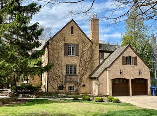 1194 Linden Ave, Highland Park, IL
