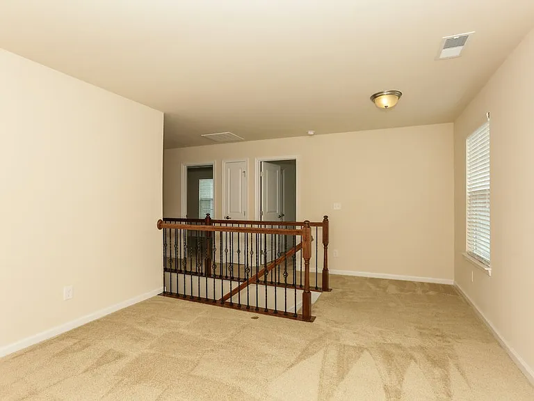1291 Farm Branch Dr SW — Photo 10