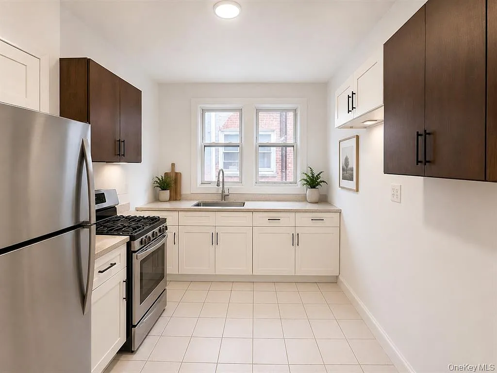 9 Morningside Ave — Photo 3