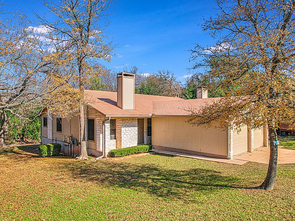 3rd image of 4502 Smooth Oak Dr #A & B