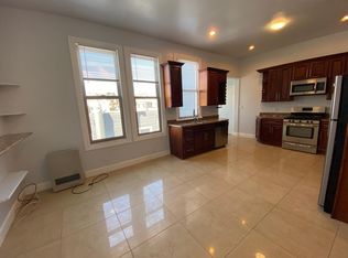 3228 22nd St, San Francisco, CA 94110