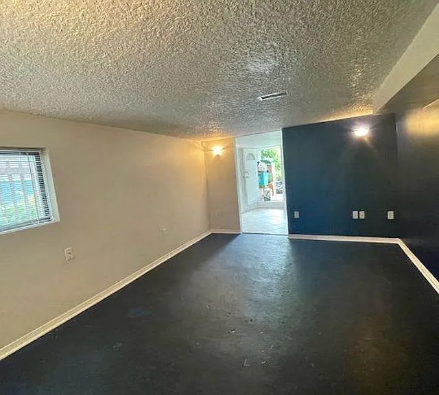 1748 Napier St — Photo 5