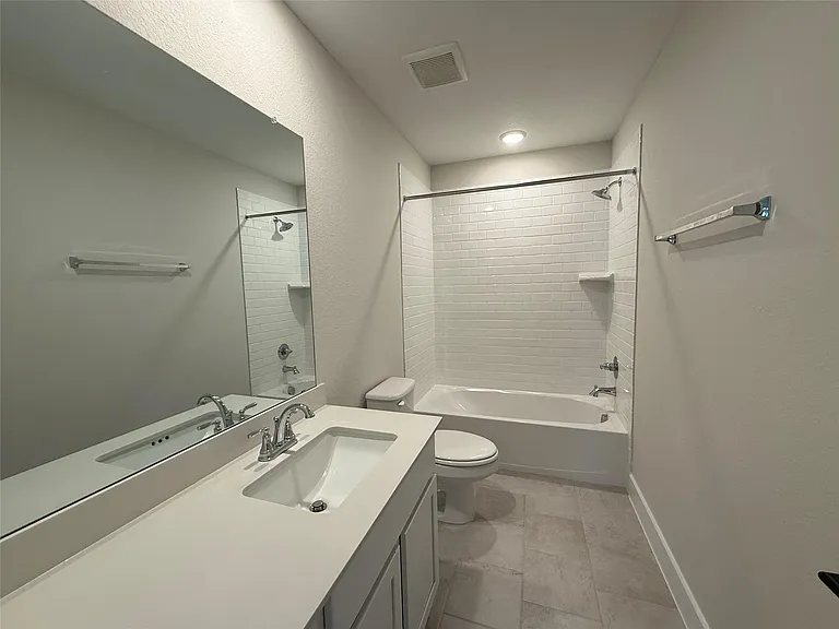158 Ginger St — Photo 14