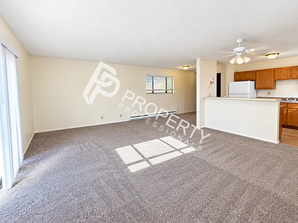 867 Birch Ave