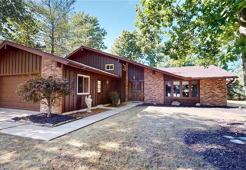 1st image of 18174 Fawn Cir