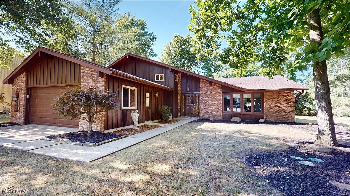 18174 Fawn Cir photo 1